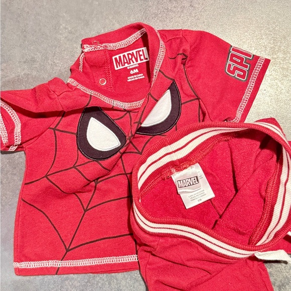 Marvel Spider-Themed Kids Costume - Red and Cream - Picture 11 of 12